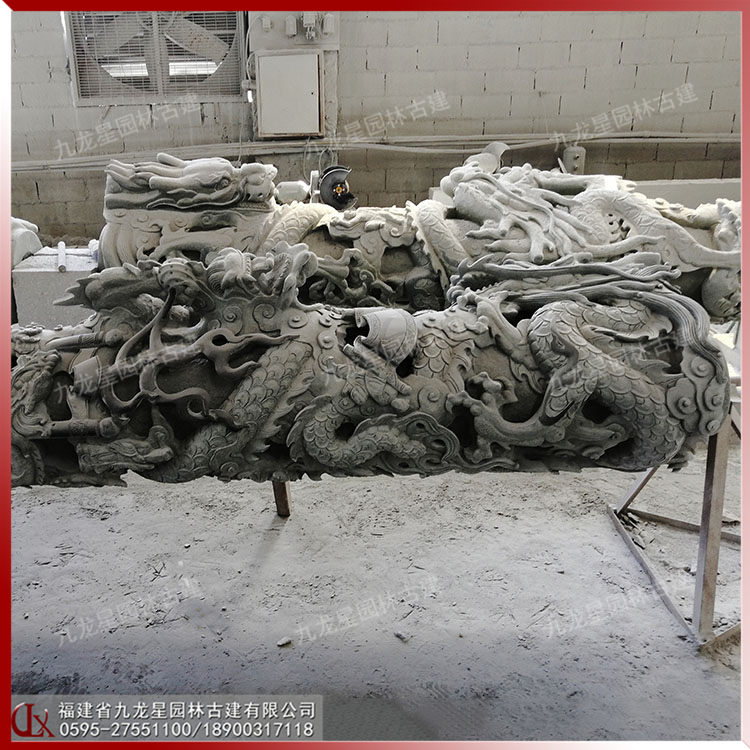 寺廟石龍柱圖片