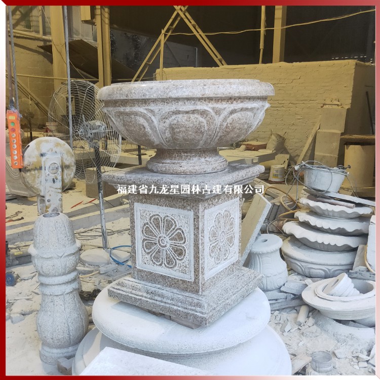 1615966559114067.jpg 黃銹石石材花缽圖片