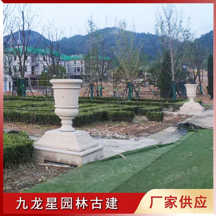 黃銹石石雕花缽